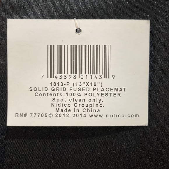 4~Black Rectangular Placemats 100%Polyester 13” x 19” - Picture 6 of 8
